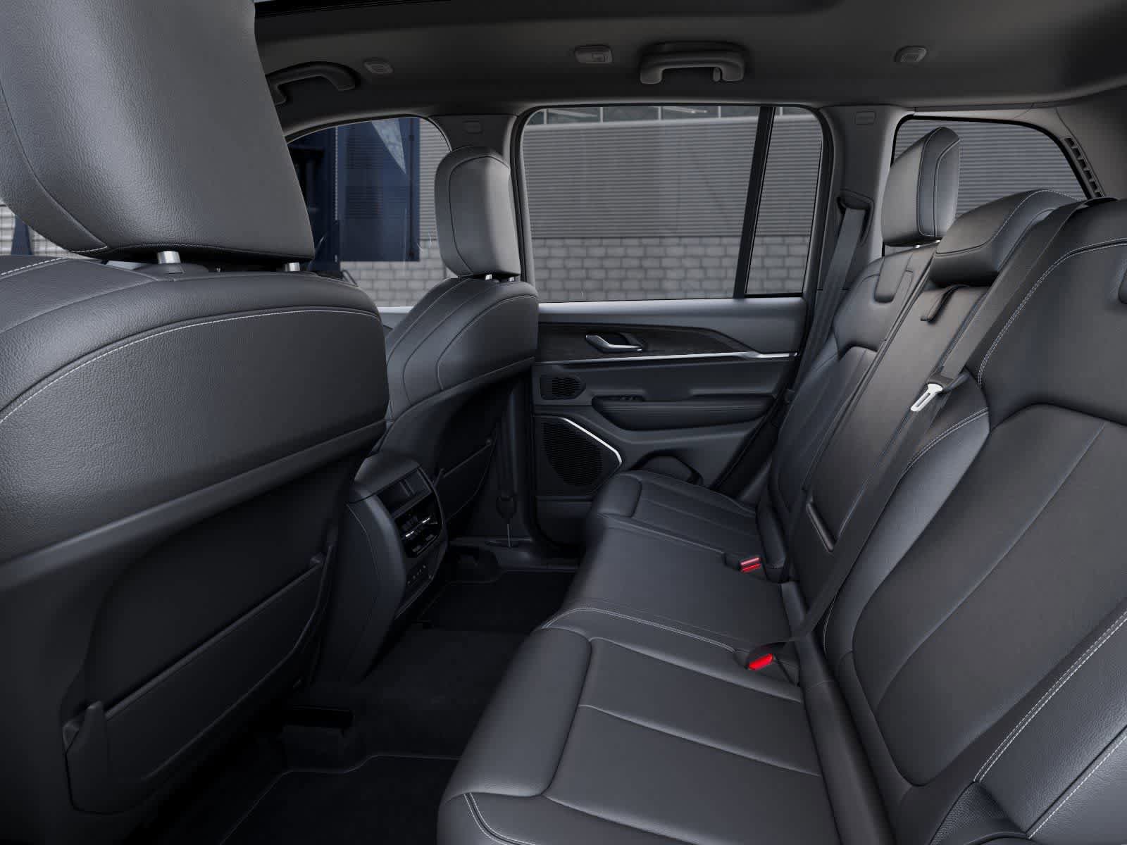 New 2026 Jeep Grand Cherokee Limited AWD/4WD image 23