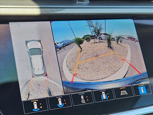 Used 2020 Buick Encore GX Essence w/ Experience Buick Package FWD image 19