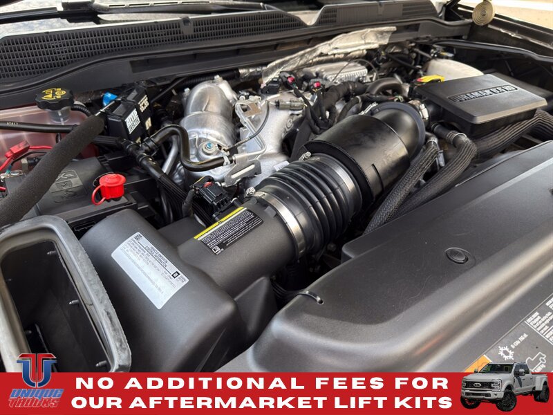 Used 2018 GMC Sierra 2500 Denali w/ Duramax Plus Package AWD/4WD image 14