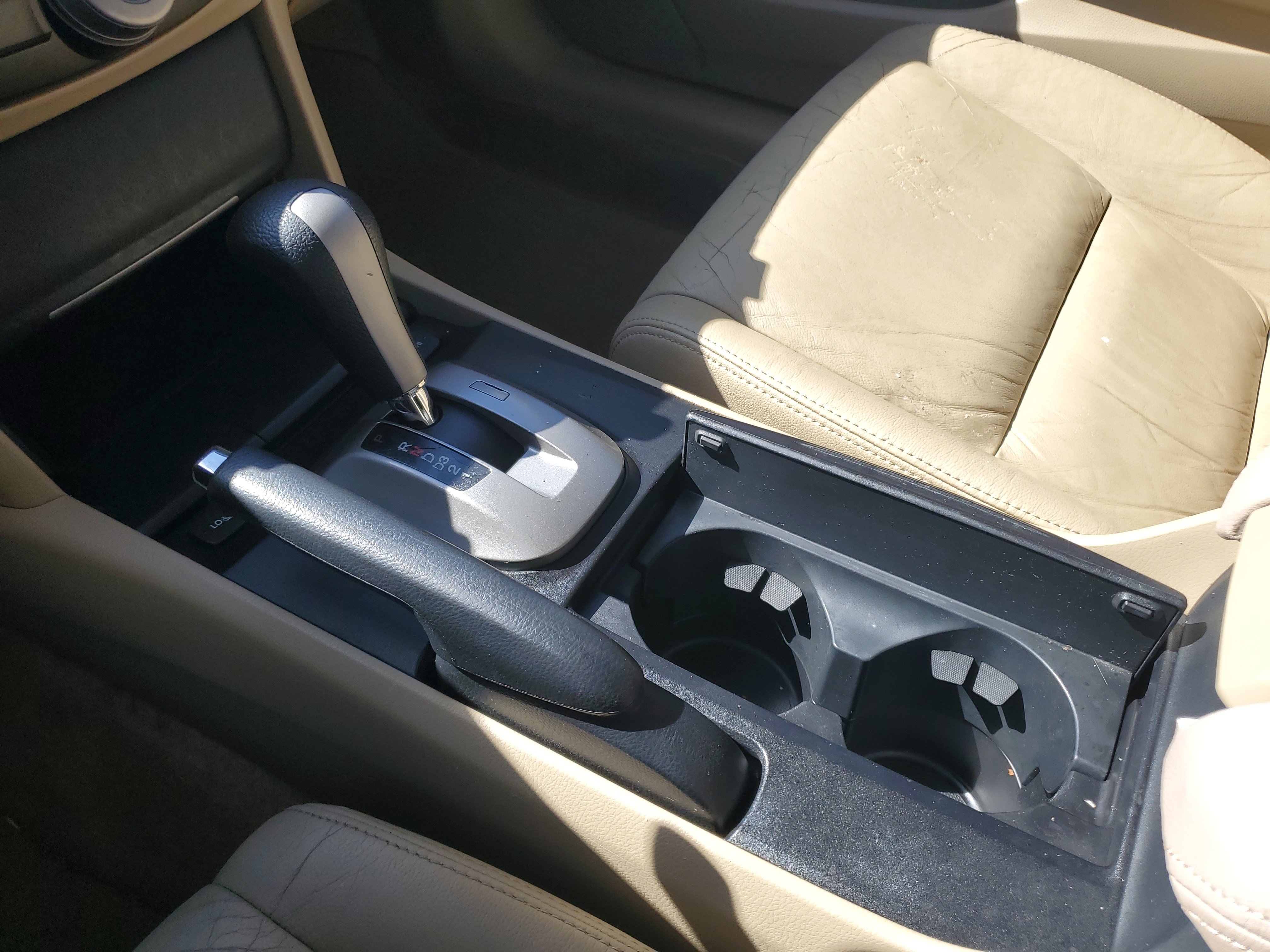 Used 2009 Honda Accord EX-L image 25