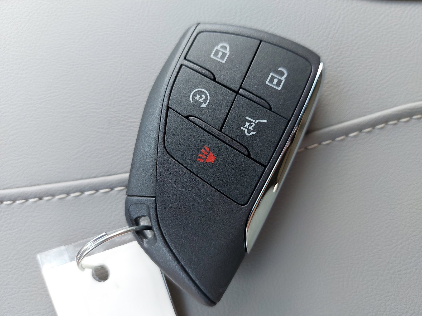 New 2025 GMC Acadia Elevation image 38