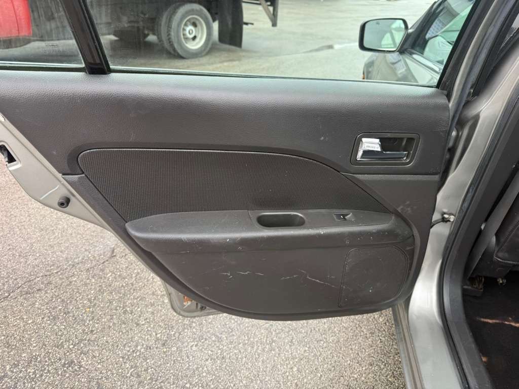 Used 2008 Mercury Milan Premier image 18