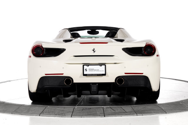 Certified 2016 Ferrari 488 Spider RWD image 8