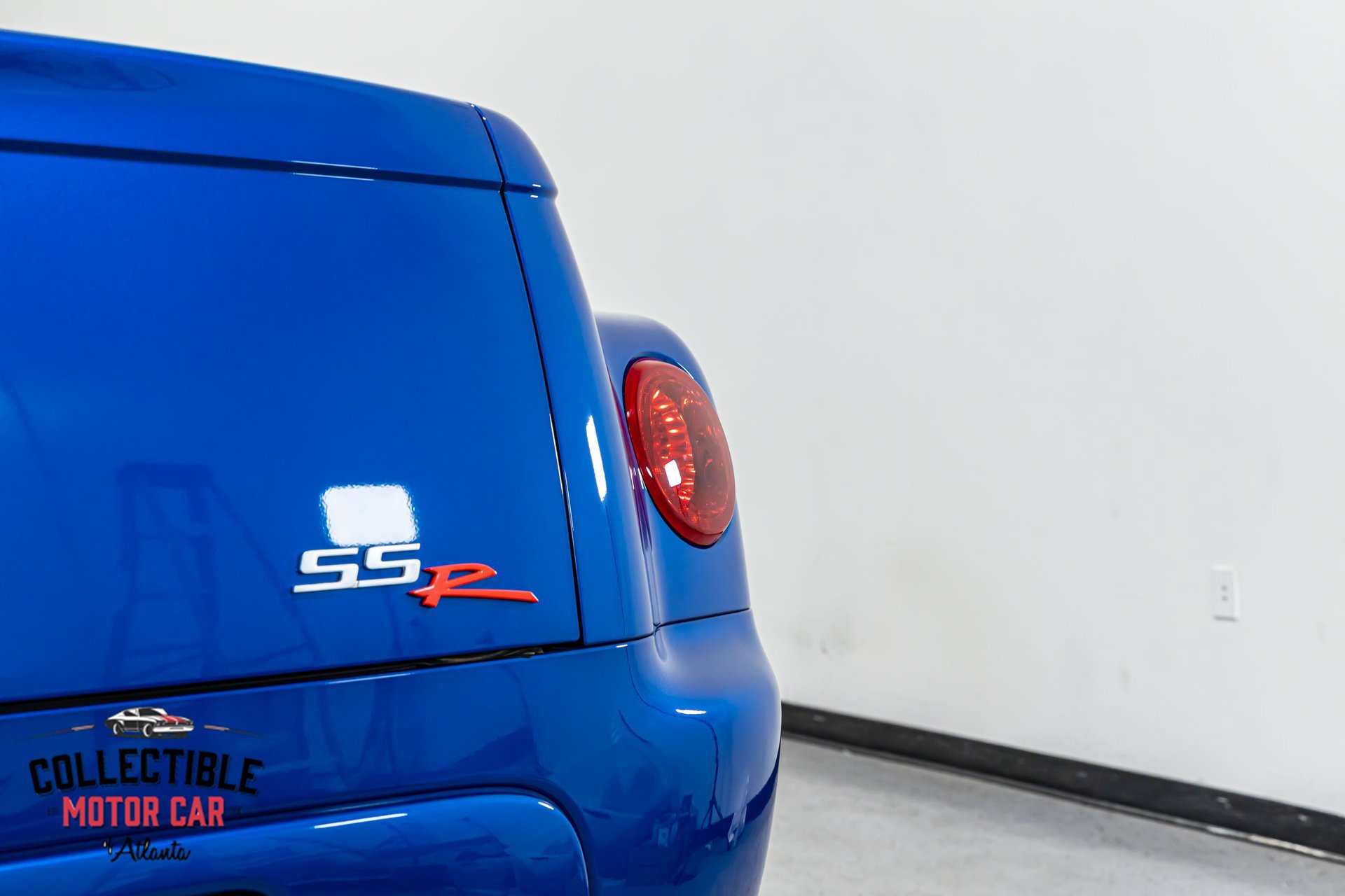 Used 2006 Chevrolet SSR w/ Preferred Equipment Group RWD image 54