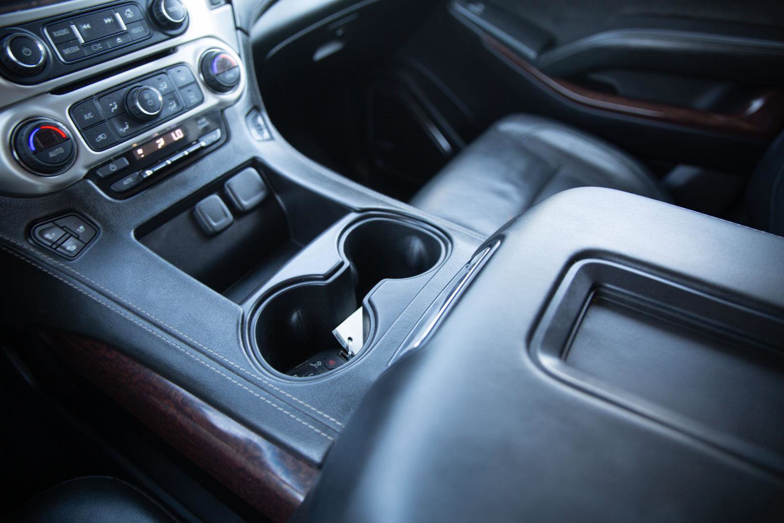 Used 2018 GMC Yukon XL SLT w/ Premium Edition AWD/4WD image 16