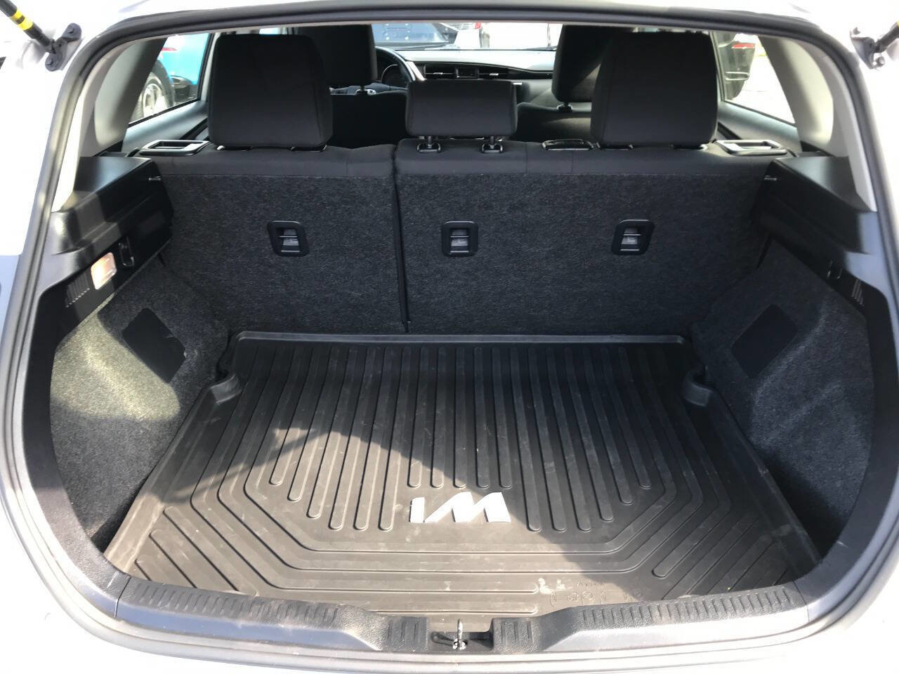 Used 2017 Toyota Corolla iM image 12