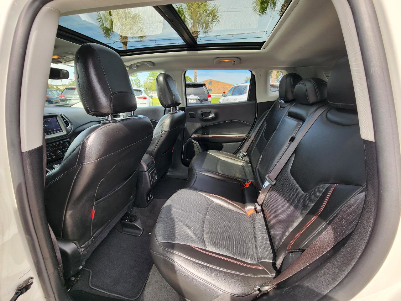 Used 2021 Jeep Compass Trailhawk w/ Sun and Sound Group image 11