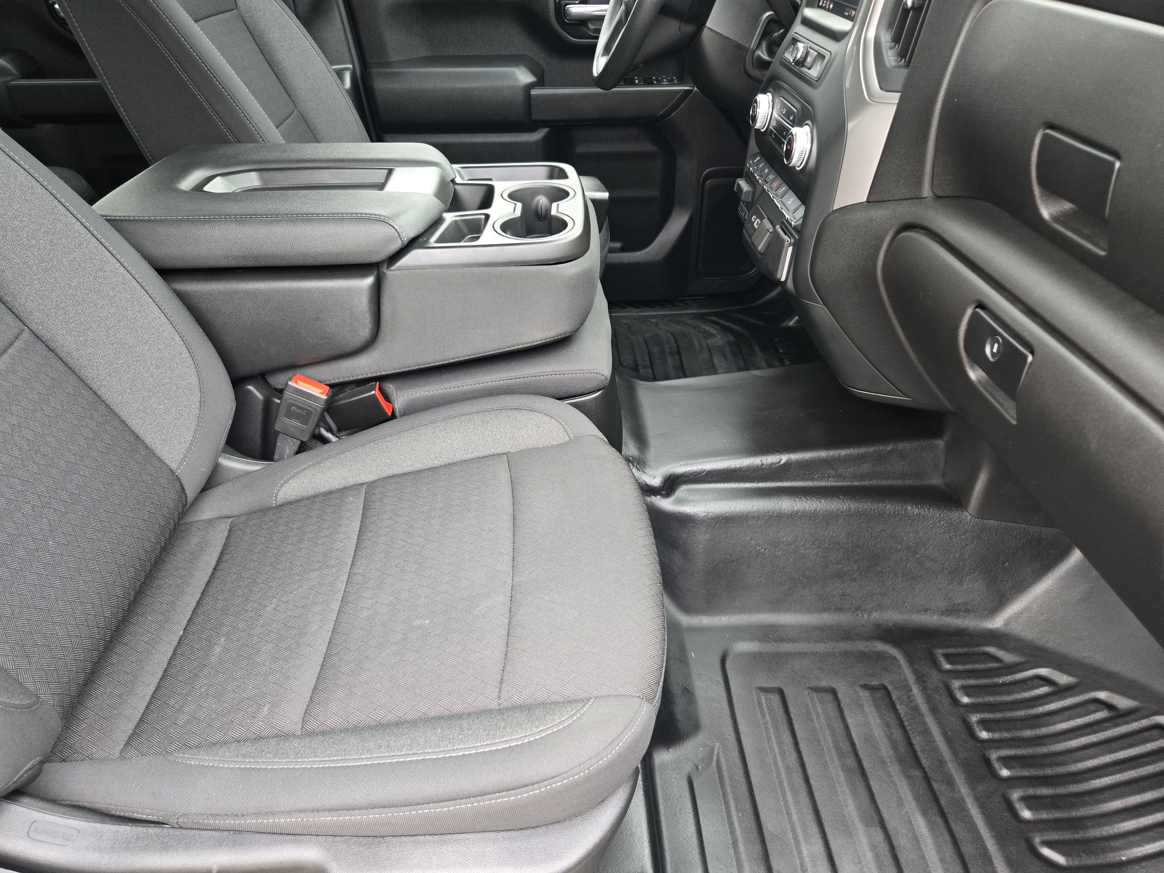 Used 2024 GMC Sierra 2500 Pro w/ 1SA Pro Safety Plus Package image 10