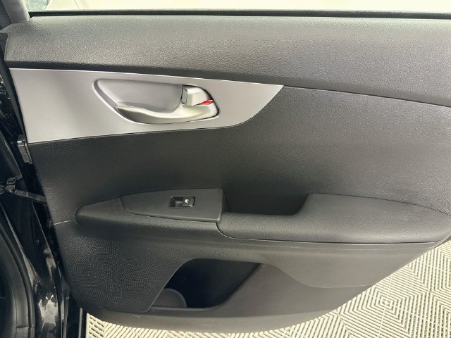 Used 2024 Kia Forte LXS FWD image 24