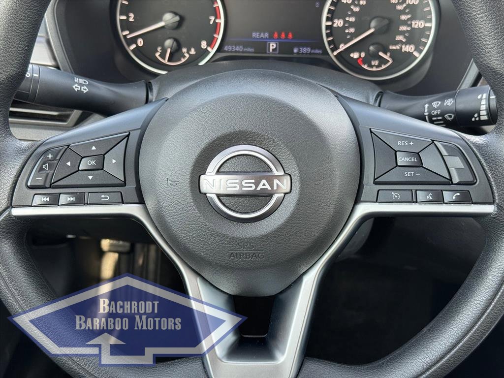 Used 2024 Nissan Altima 2.5 SV image 14