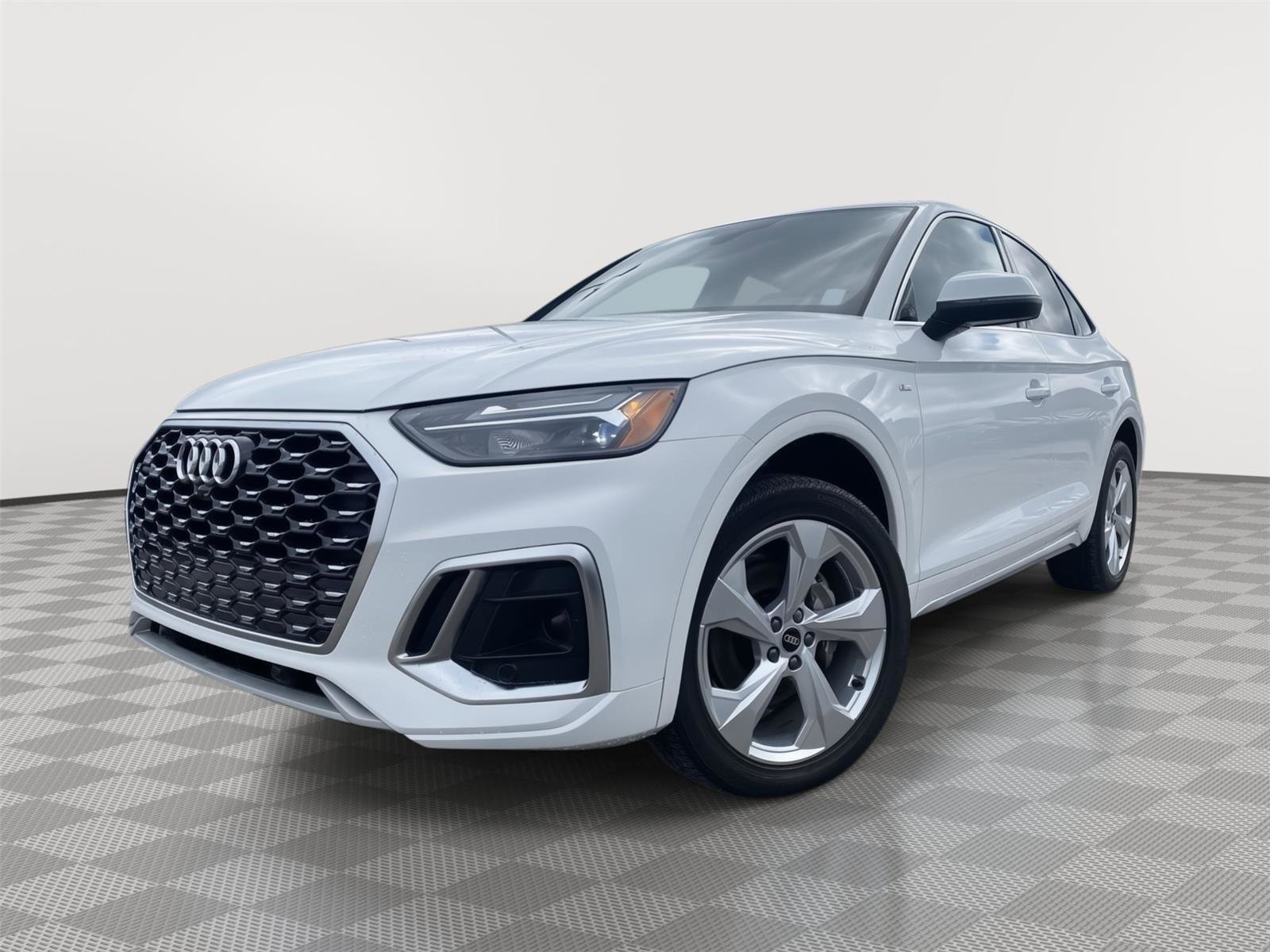 Used 2022 Audi Q5 2.0T Premium Plus image 1