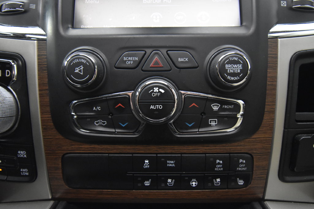 Used 2016 RAM 1500 Laramie w/ Convenience Group AWD/4WD image 32