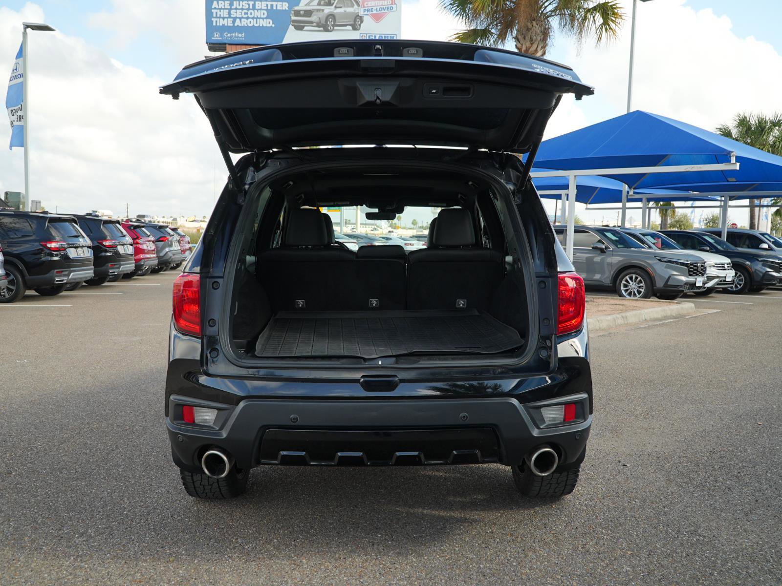 Used 2022 Honda Passport Elite image 7