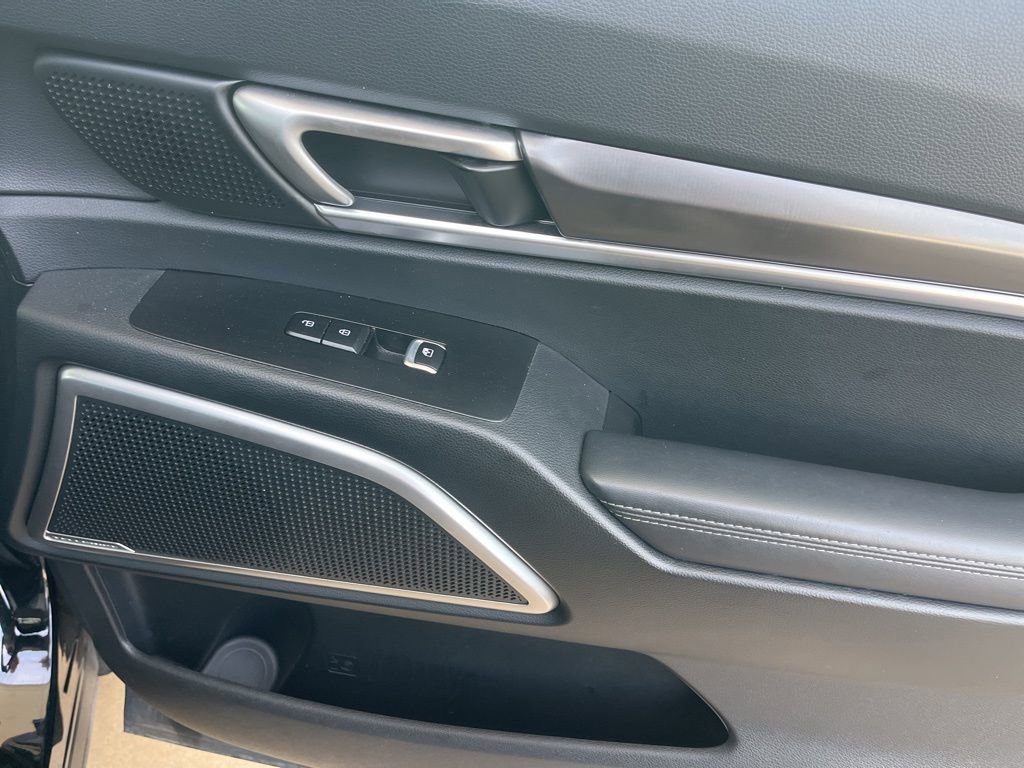 Used 2025 Kia Telluride S image 22