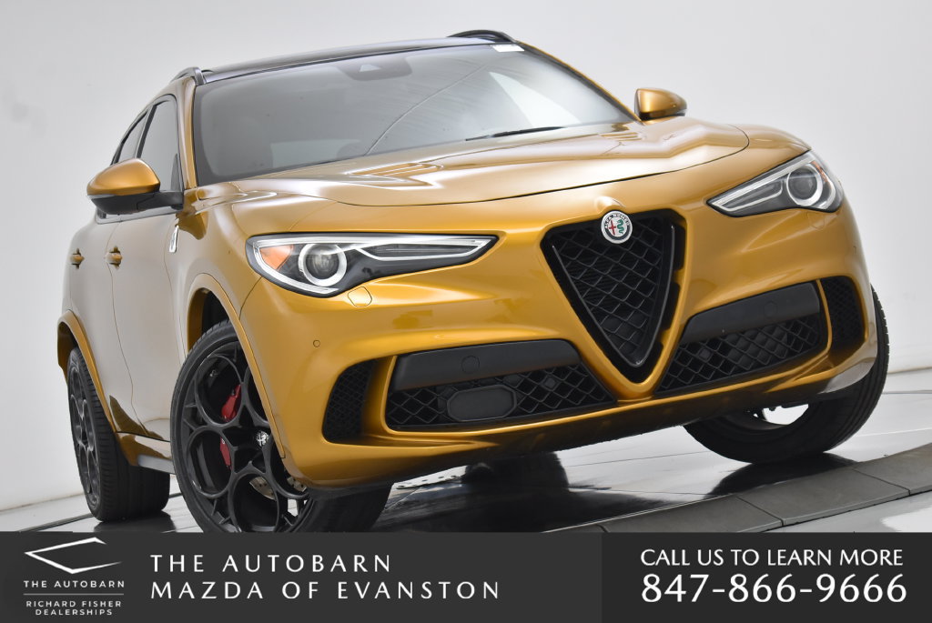 Used 2022 Alfa Romeo Stelvio Quadrifoglio w/ Active Assist Plus Package AWD/4WD image 3