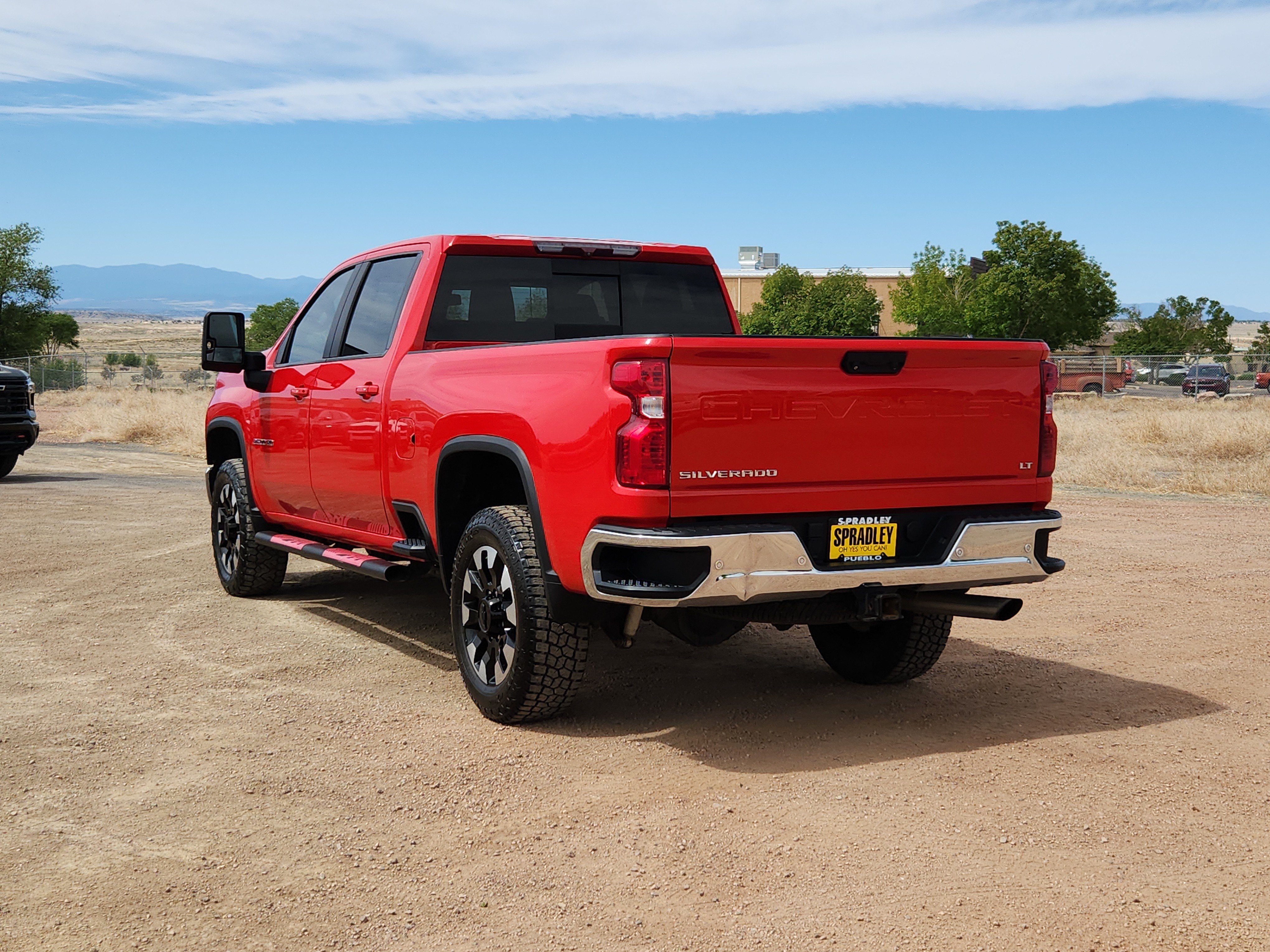 Used 2020 Chevrolet Silverado 2500 LT w/ All Star Edition AWD/4WD image 3
