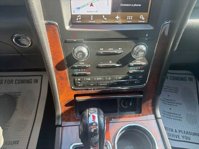 Used 2016 Lincoln Navigator Select AWD/4WD image 38