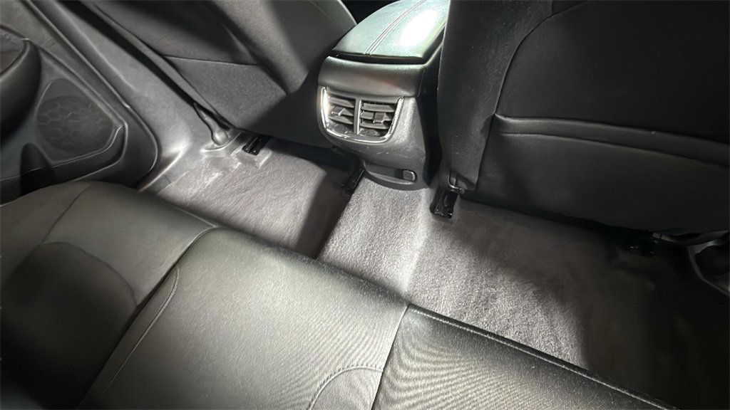 Used 2023 Chevrolet Malibu LT image 31