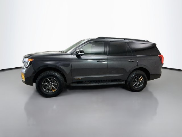 Used 2025 Ford Expedition Tremor AWD/4WD image 4