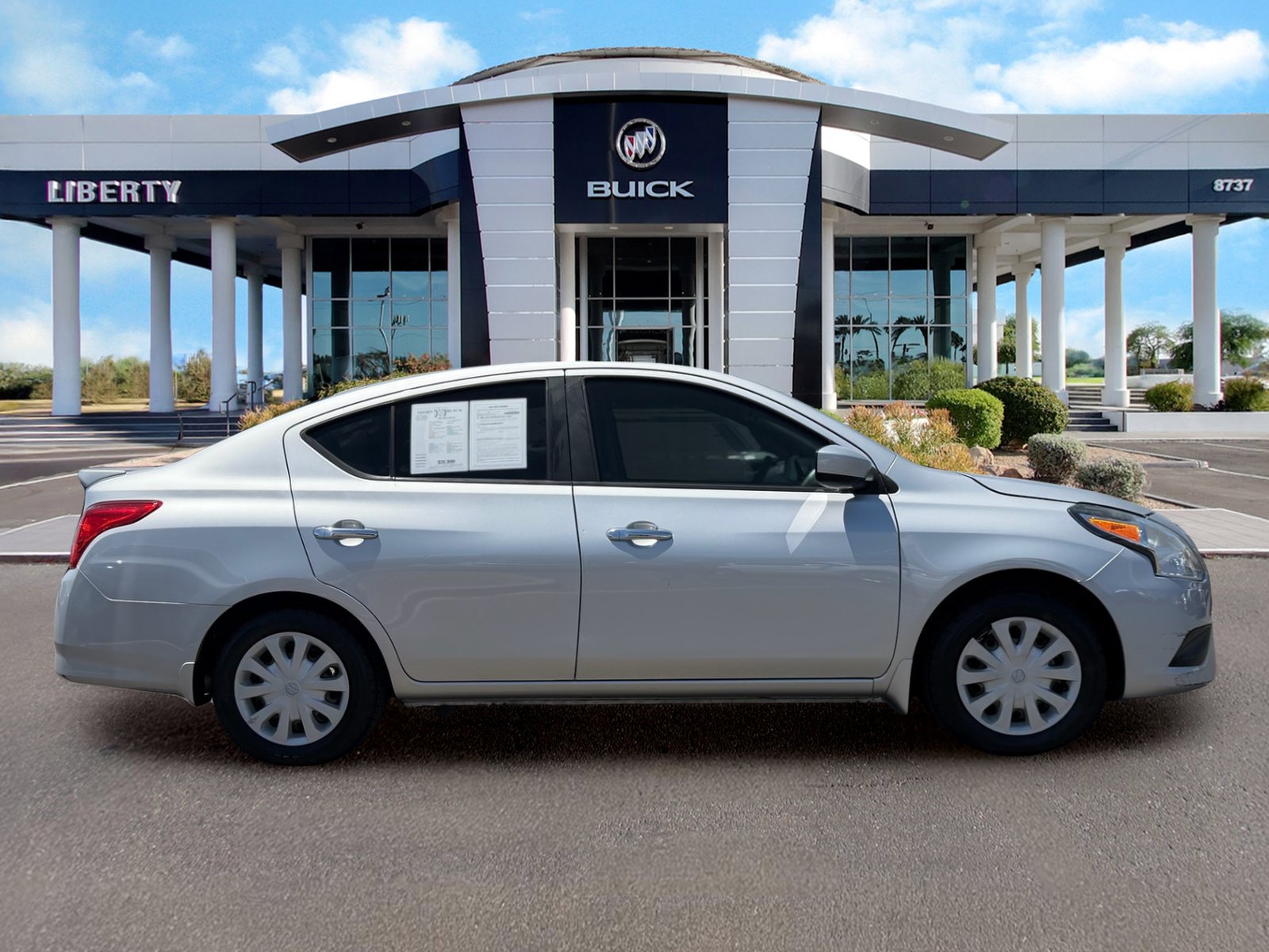 Used 2019 Nissan Versa SV FWD image 2