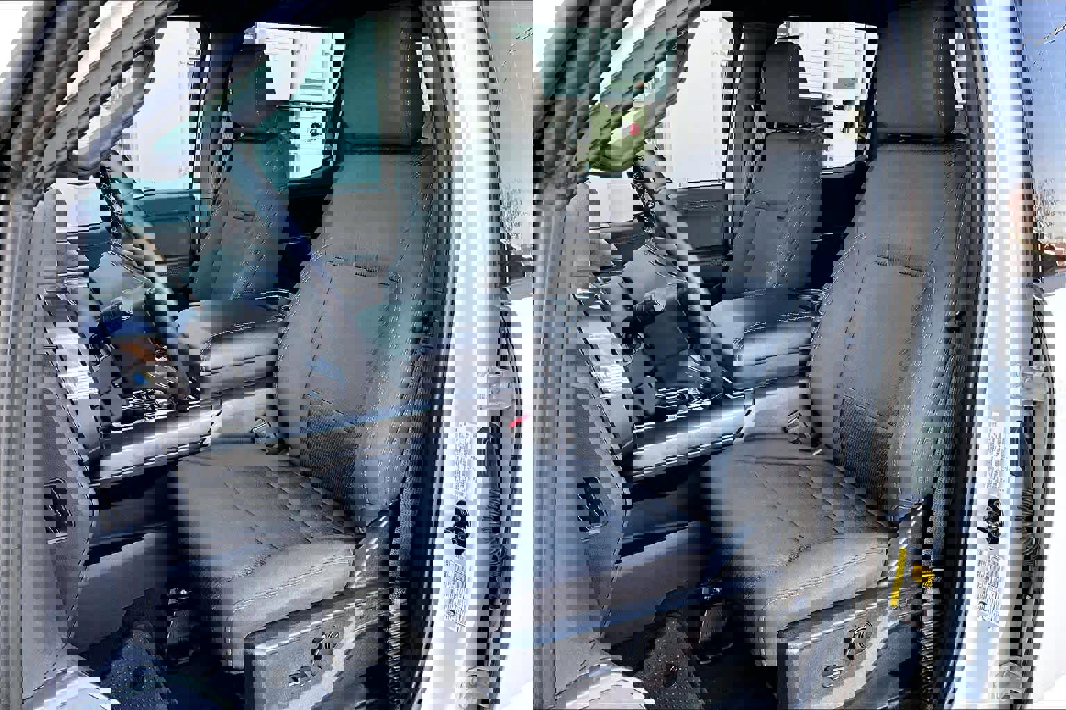 Certified 2023 Ford F150 XLT w/ Equipment Group 302A High image 8