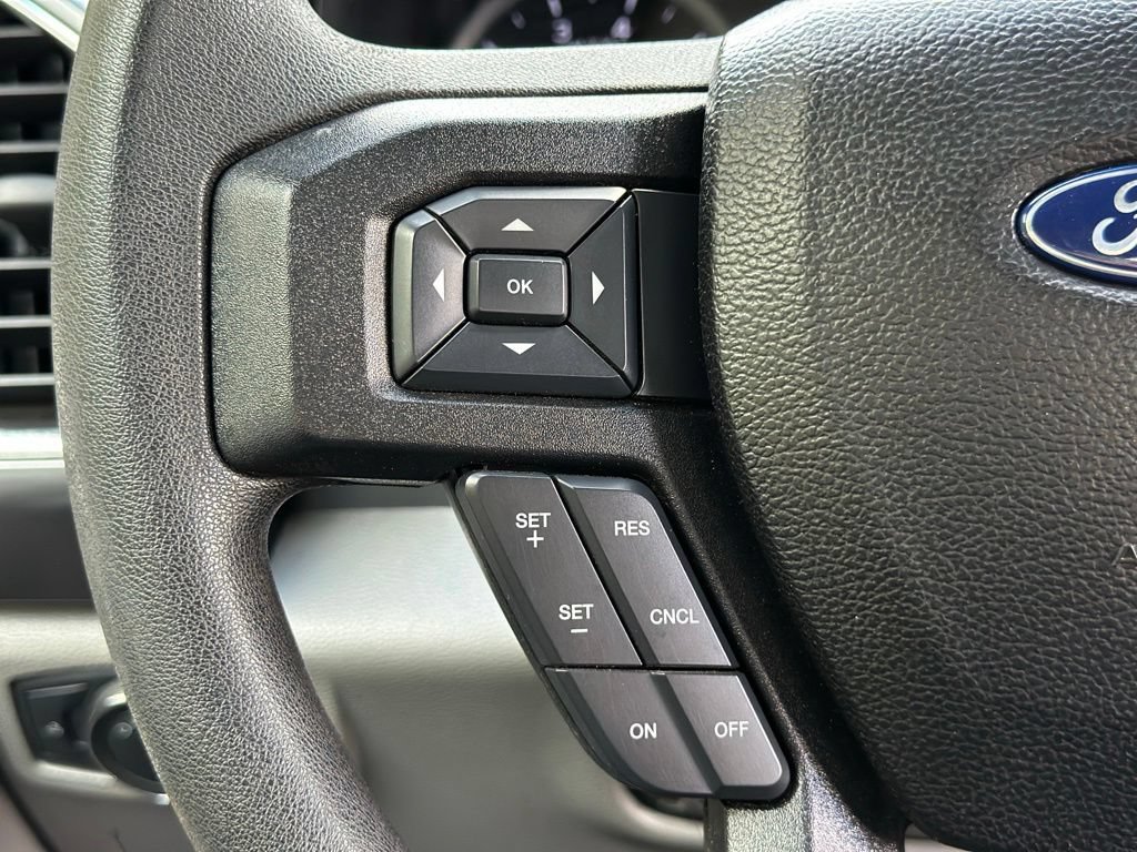 Used 2017 Ford F250 XLT w/ Snow Plow Prep Package AWD/4WD image 8