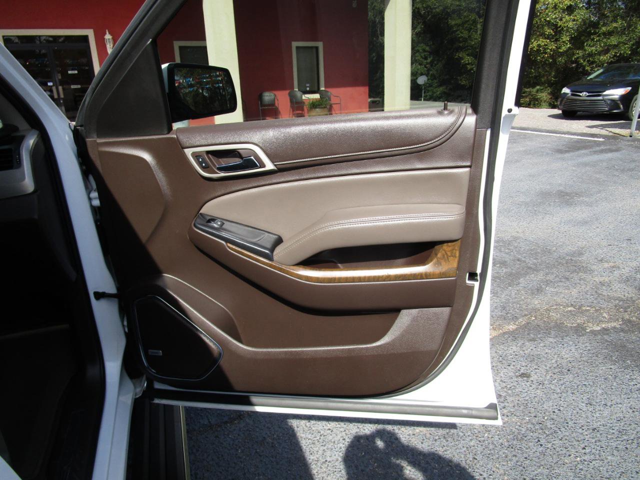 Used 2018 GMC Yukon XL Denali w/ Denali Ultimate Package RWD image 38