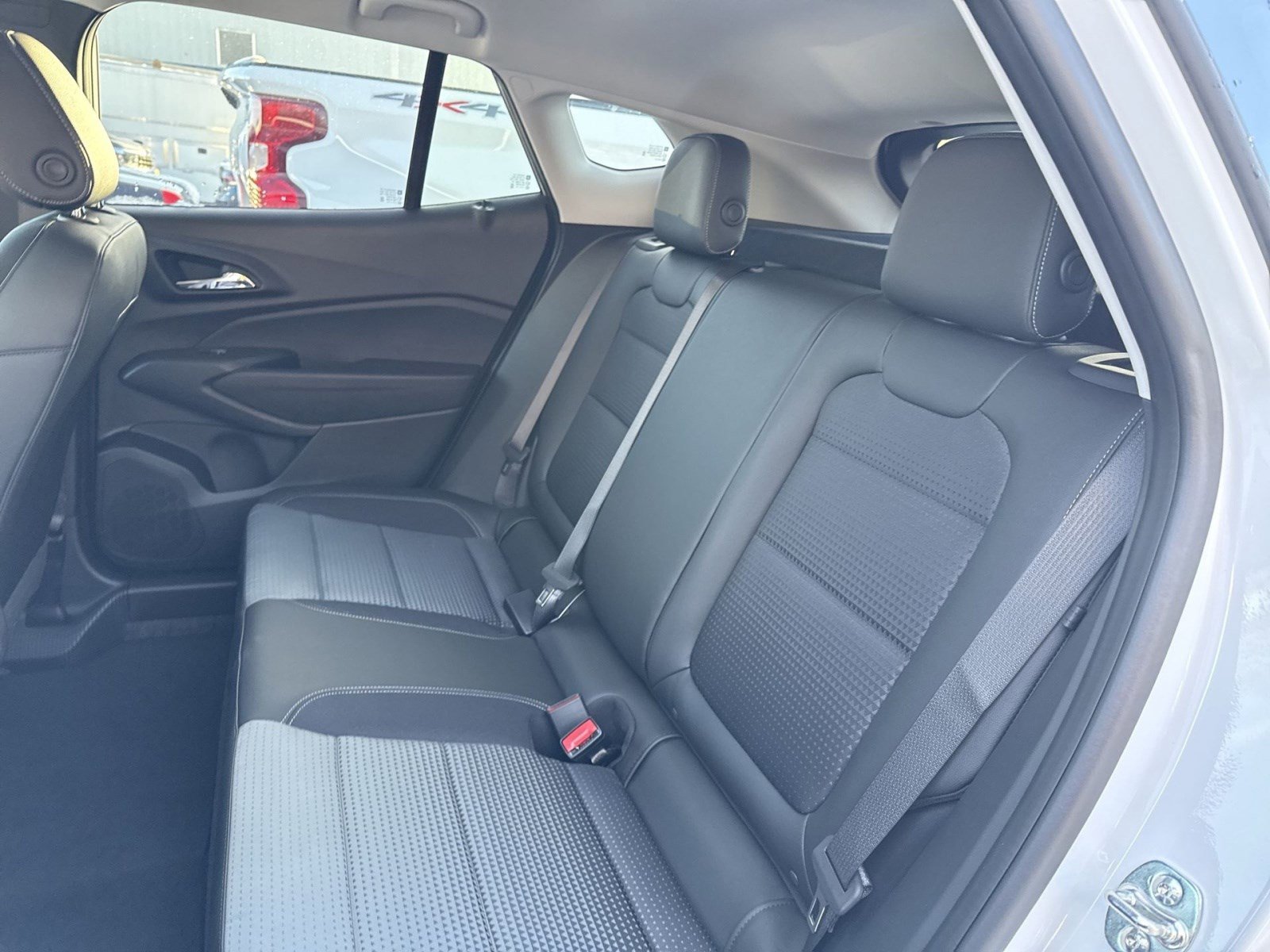 New 2026 Chevrolet Trax LT image 18