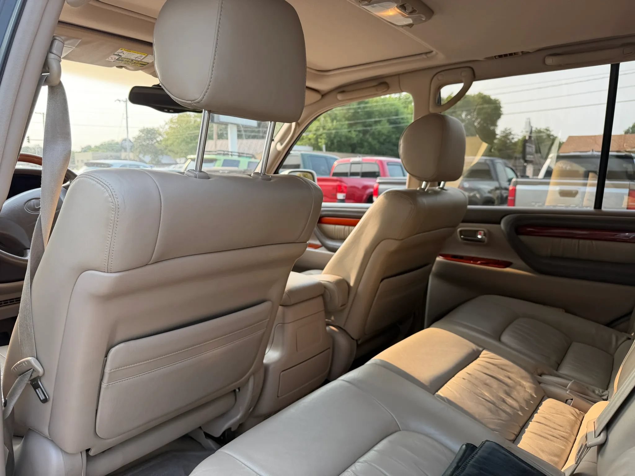 Used 2000 Lexus LX 470 4WD image 8