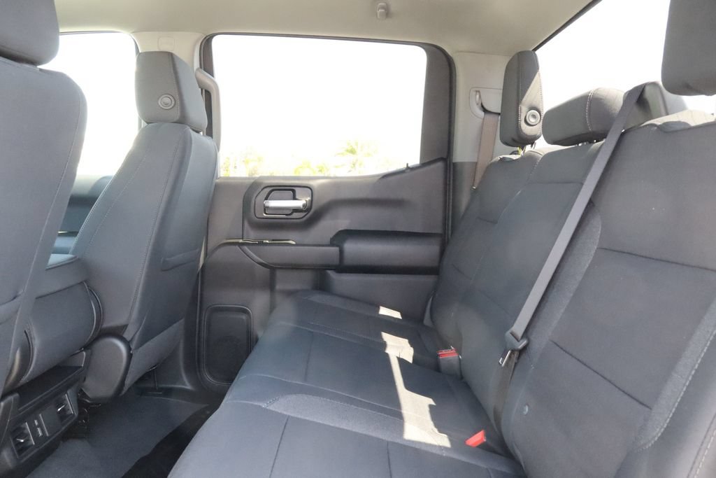 New 2026 Chevrolet Silverado 1500 Custom w/ Turbomax Blackout Package AWD/4WD image 33