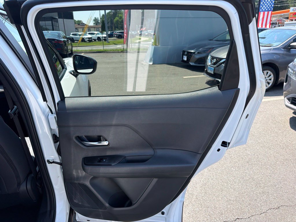 New 2026 Nissan Kicks SV w/ SV Premium Package AWD/4WD image 27