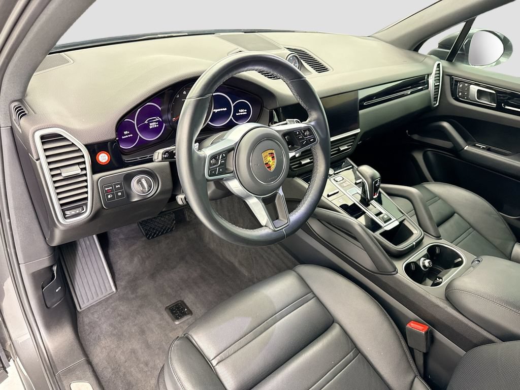 Used 2022 Porsche Cayenne AWD/4WD image 9