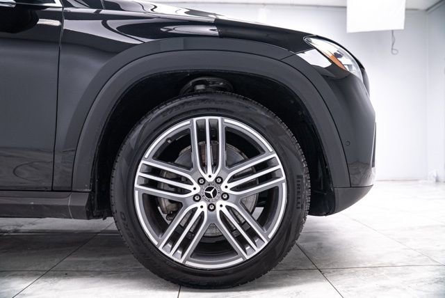 Used 2025 Mercedes-Benz GLS 450 4MATIC image 35