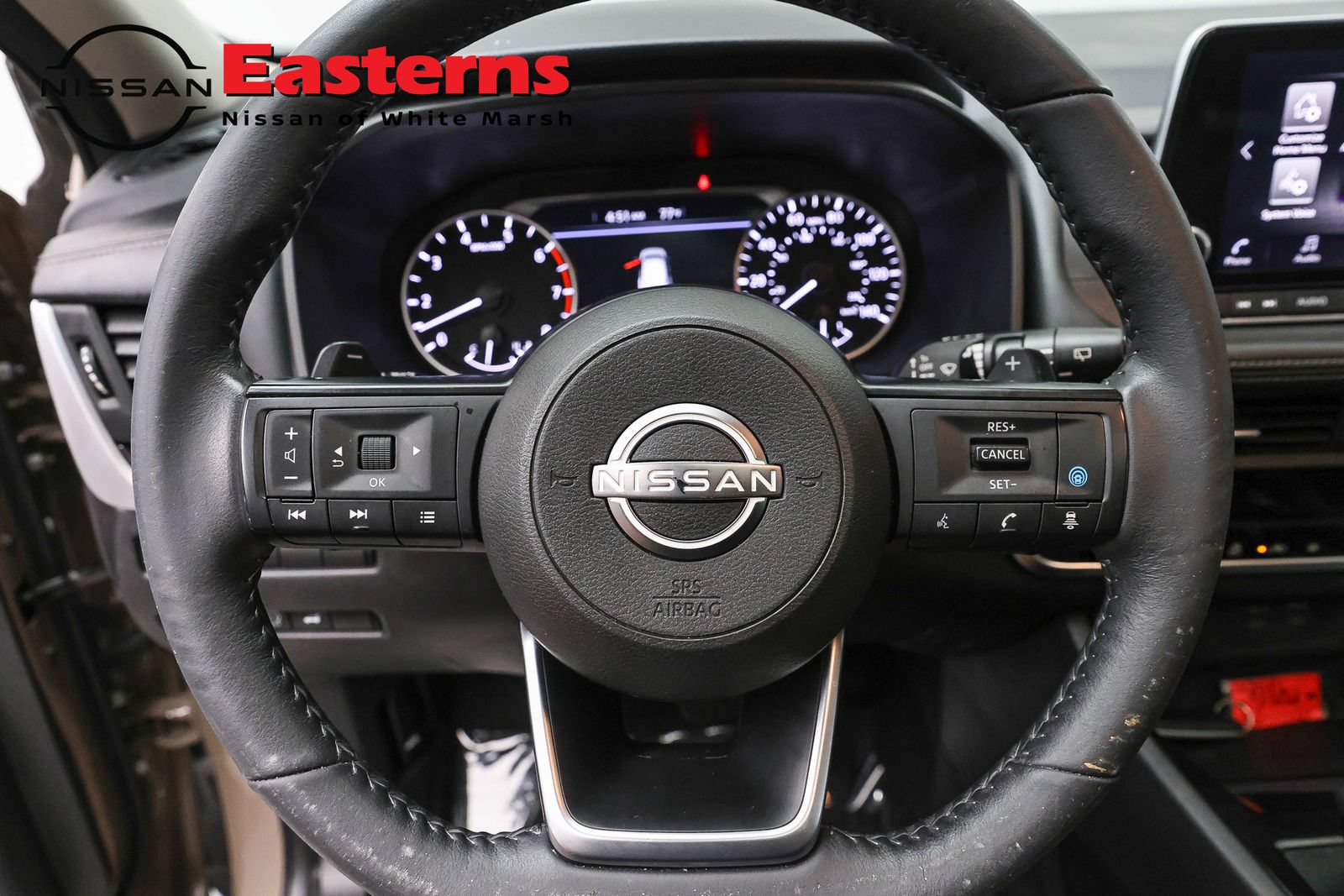 Used 2024 Nissan Rogue SV w/ SV Premium Package FWD image 10