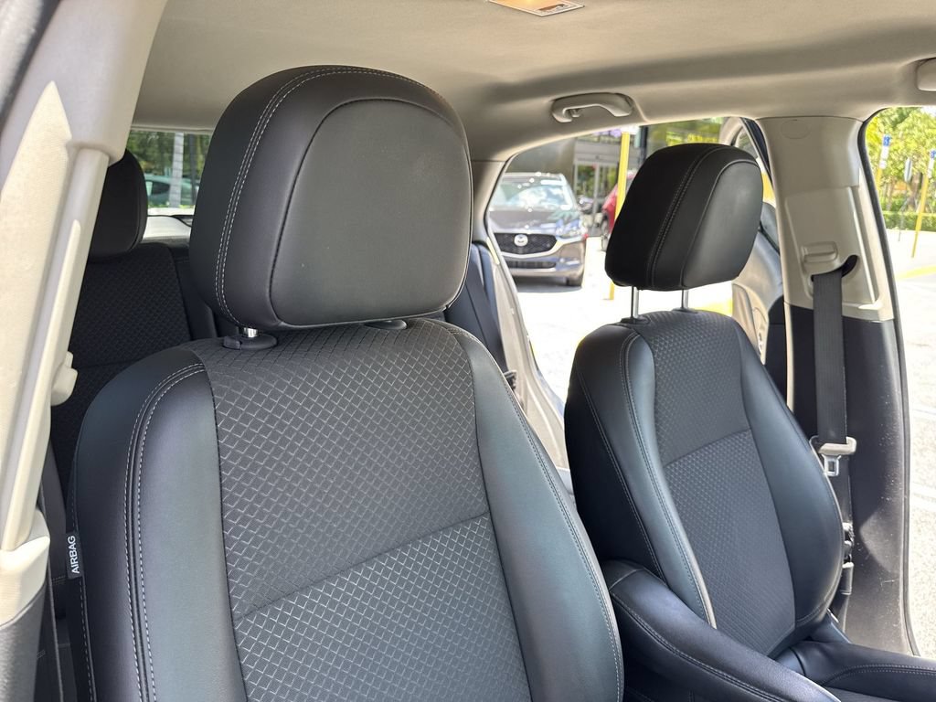 Used 2021 Buick Encore Preferred w/ Safety Package FWD image 46