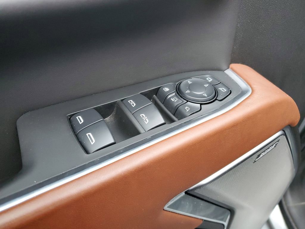 Used 2024 GMC Sierra 3500 Denali Ultimate image 26