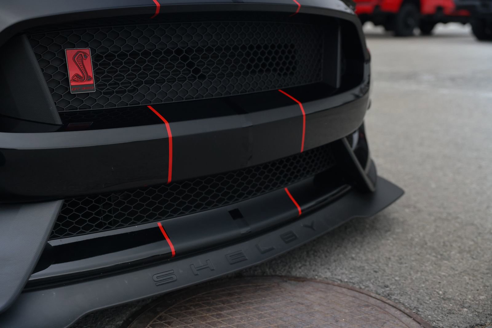 Used 2017 Ford Mustang Shelby GT350R w/ GT350R Equipment Group 920A image 50