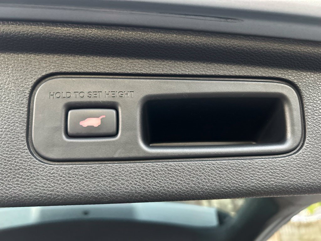 Used 2025 Honda Odyssey Elite image 27
