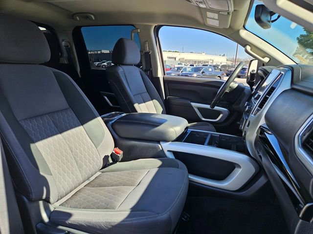 Used 2021 Nissan Titan SV w/ SV Convenience Package image 20