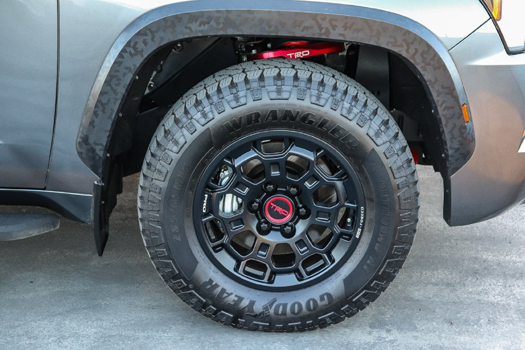 Used 2025 Toyota Sequoia TRD Pro AWD/4WD image 11