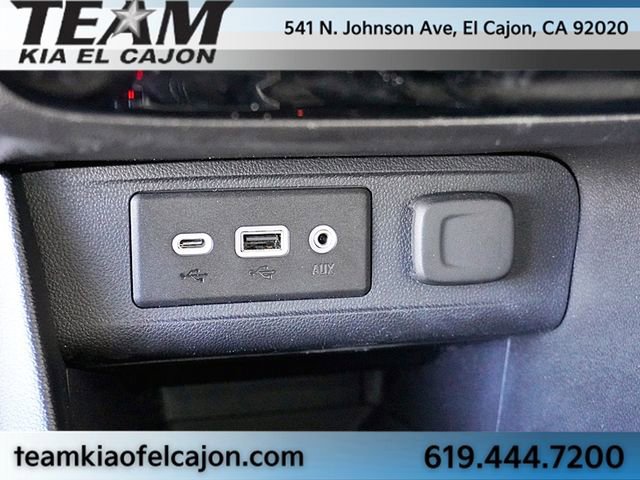 Used 2023 Buick Encore GX Select image 29