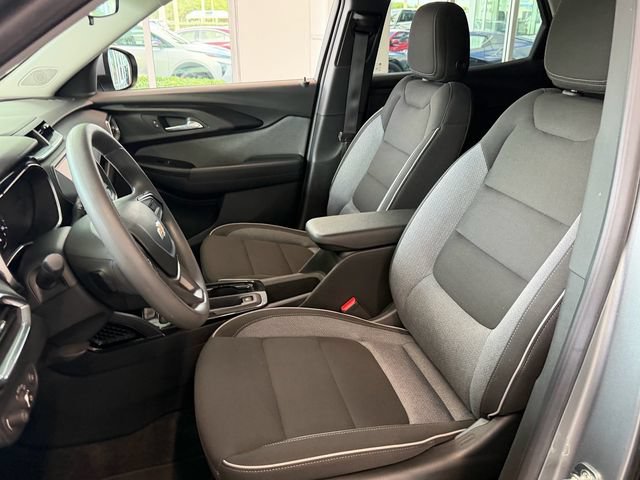 Certified 2023 Chevrolet TrailBlazer LT FWD image 5