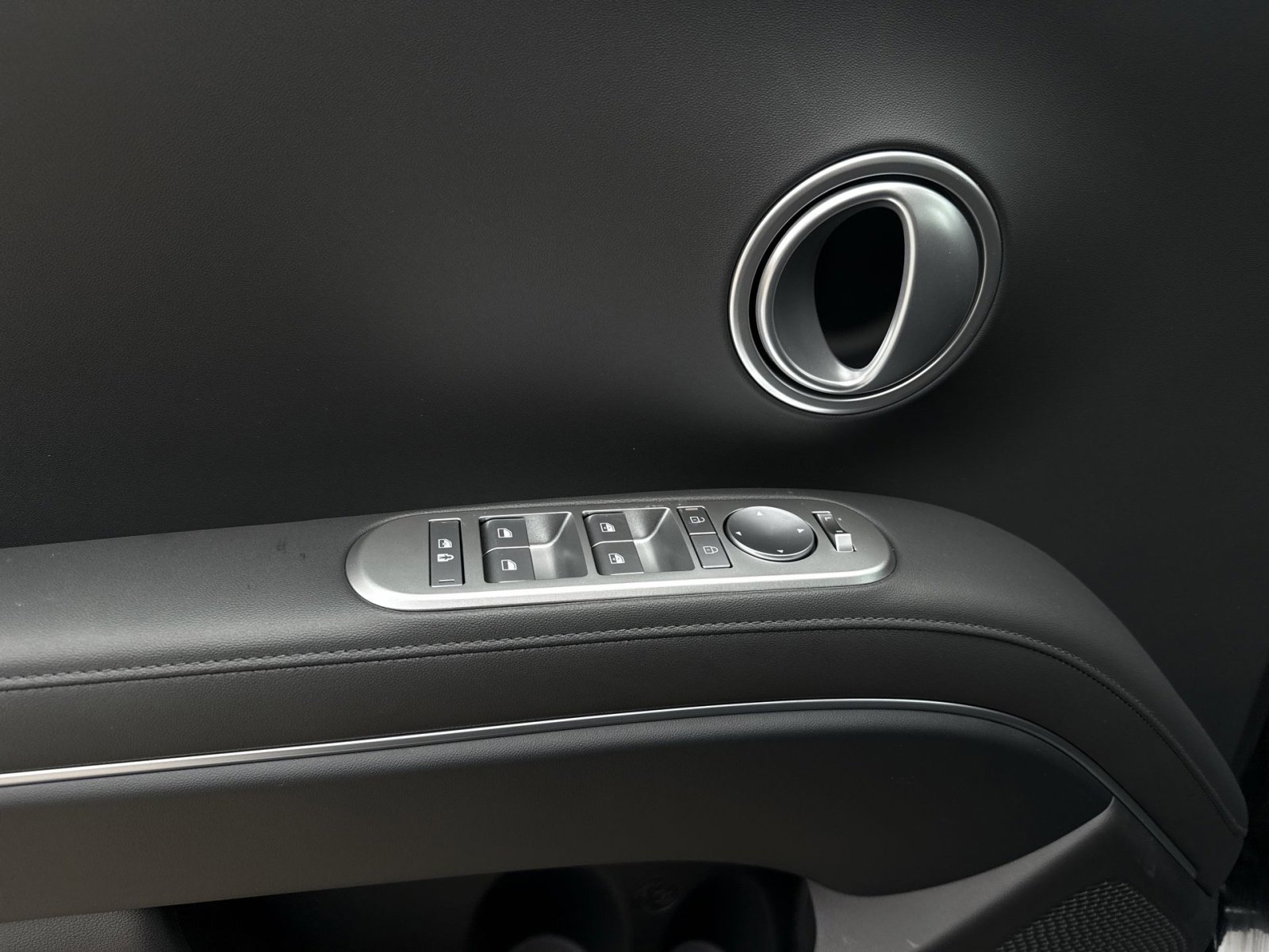 New 2026 Hyundai Palisade SE image 15