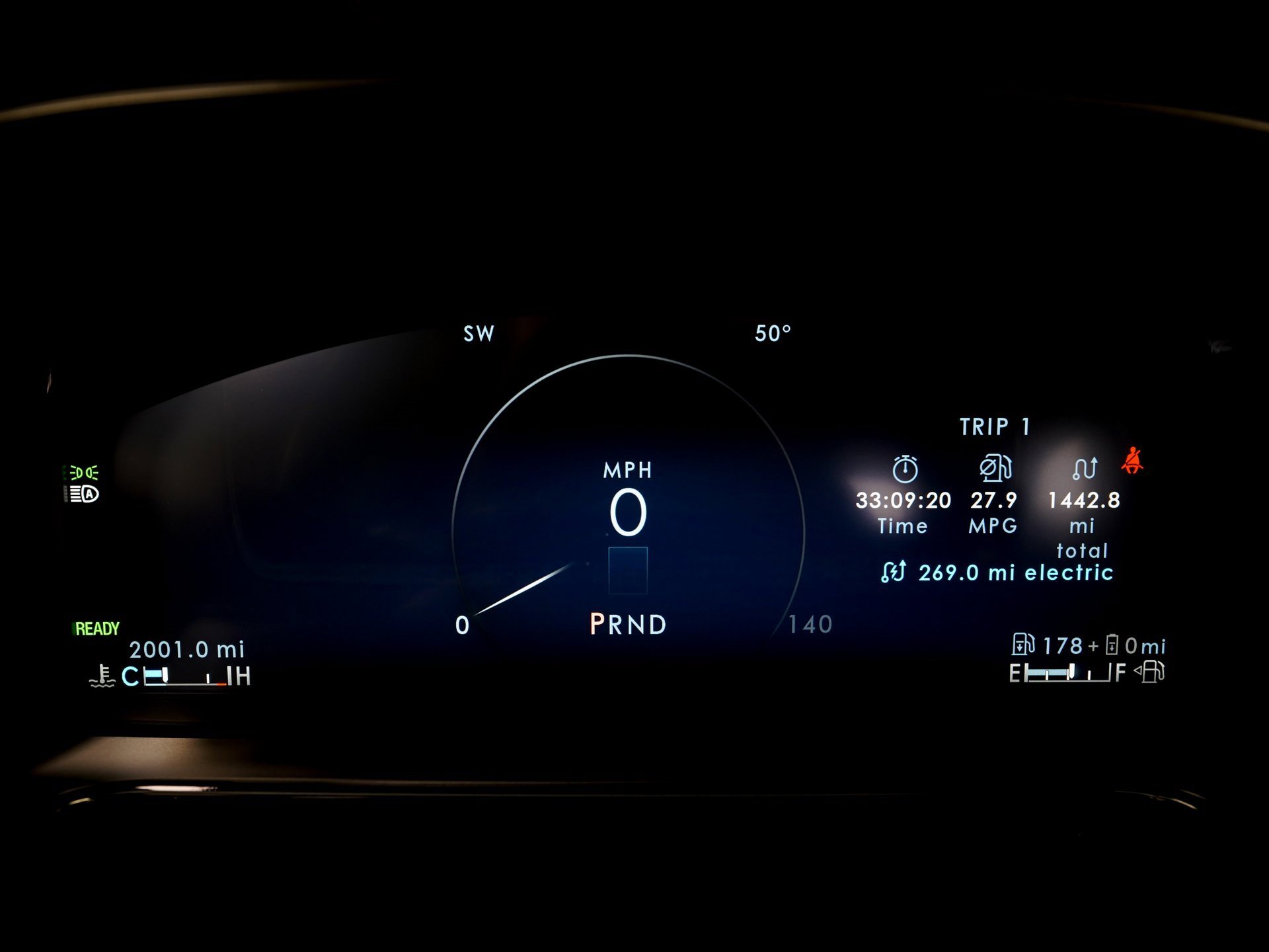 Used 2025 Lincoln Corsair Grand Touring w/ Jet Appearance Package image 18