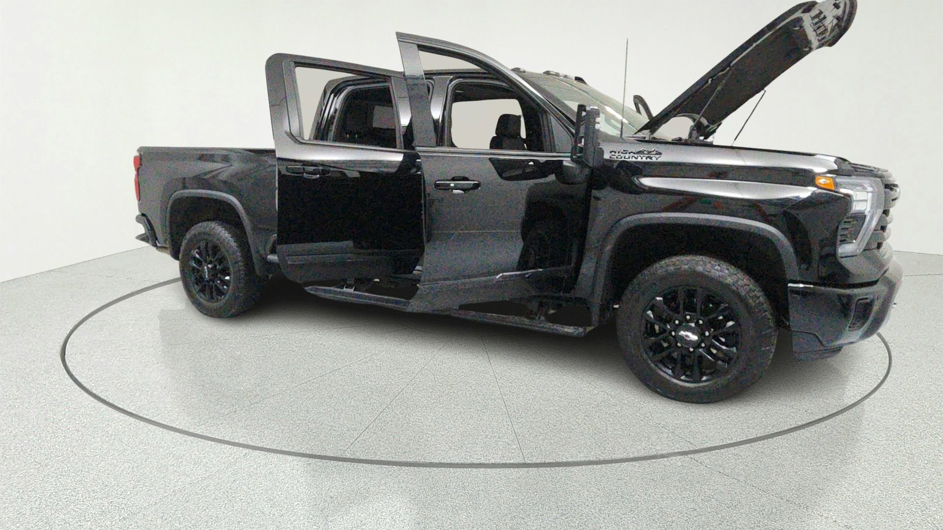 Used 2025 Chevrolet Silverado 2500 High Country w/ Midnight Edition AWD/4WD image 14
