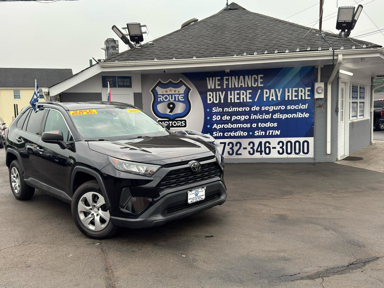 Used 2021 Toyota RAV4 LE