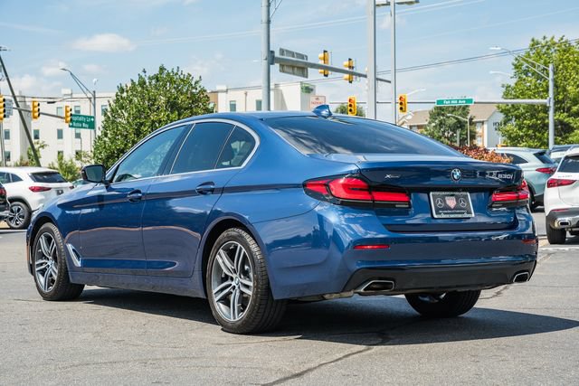 Used 2023 BMW 530i xDrive w/ Convenience Package AWD/4WD image 8