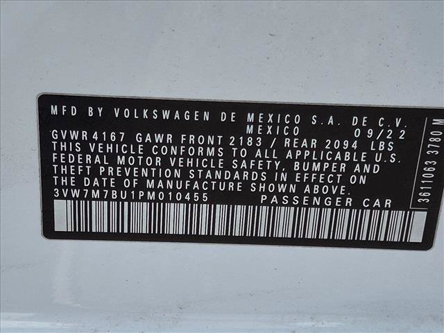 Used 2023 Volkswagen Jetta SE w/ Panoramic Sunroof Package FWD image 15