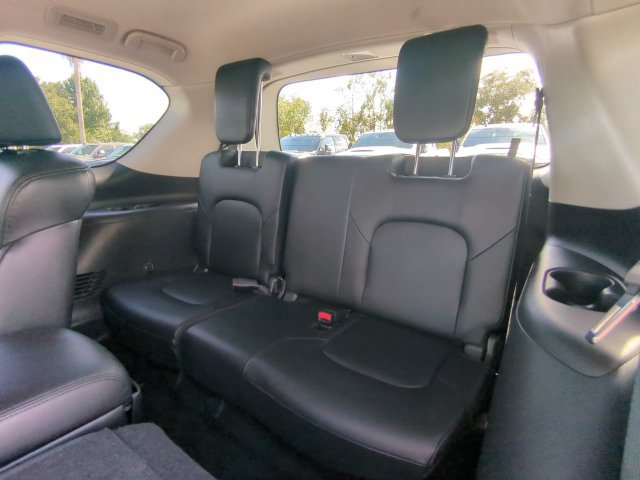Used 2024 Nissan Armada SL w/ Captain's Chairs Package RWD image 16