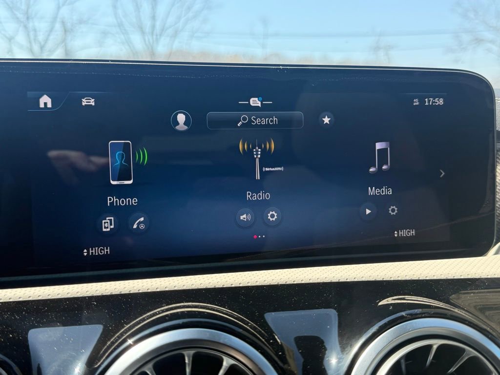 New 2026 Mercedes-Benz CLA 250 4MATIC image 24